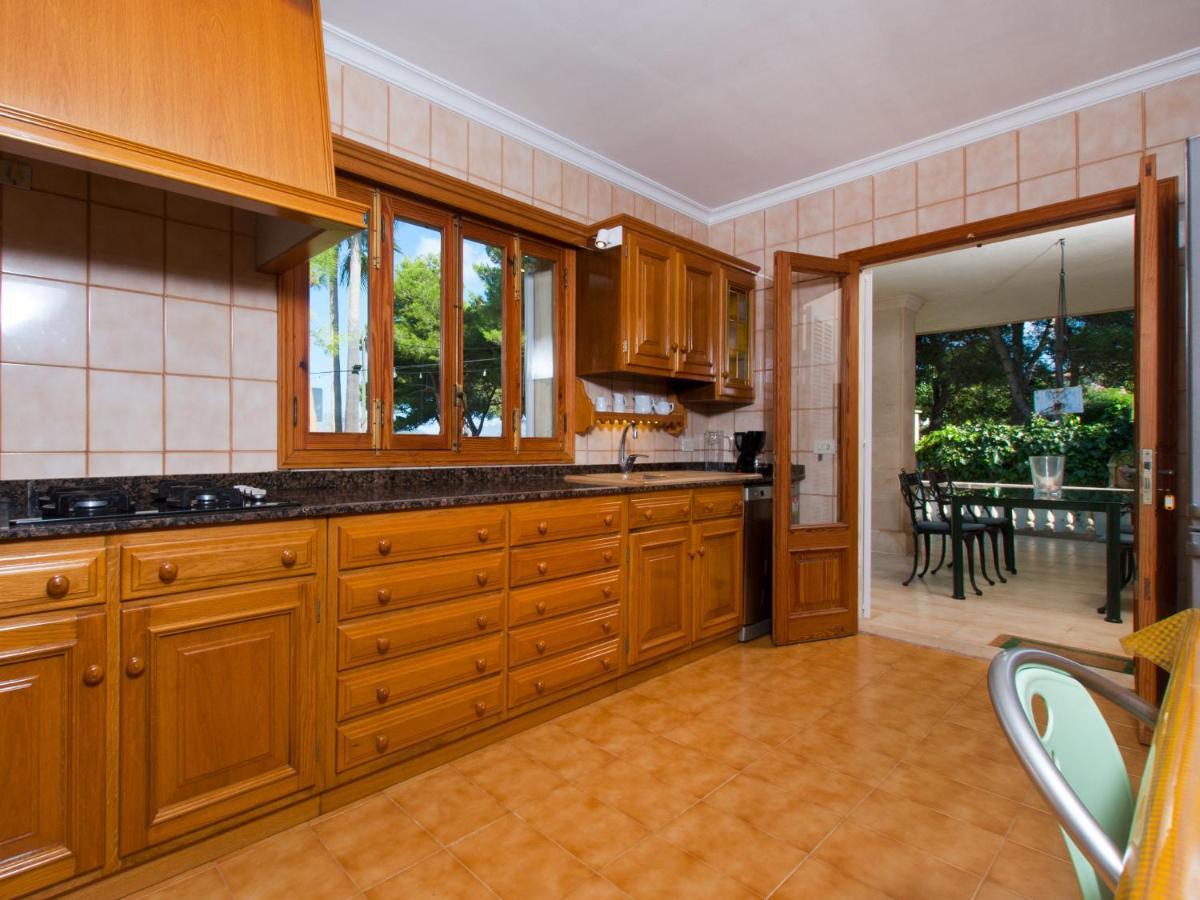 אלקודיה Villa Tita De Manresa, Con Jardines Y Vista Mar מראה חיצוני תמונה